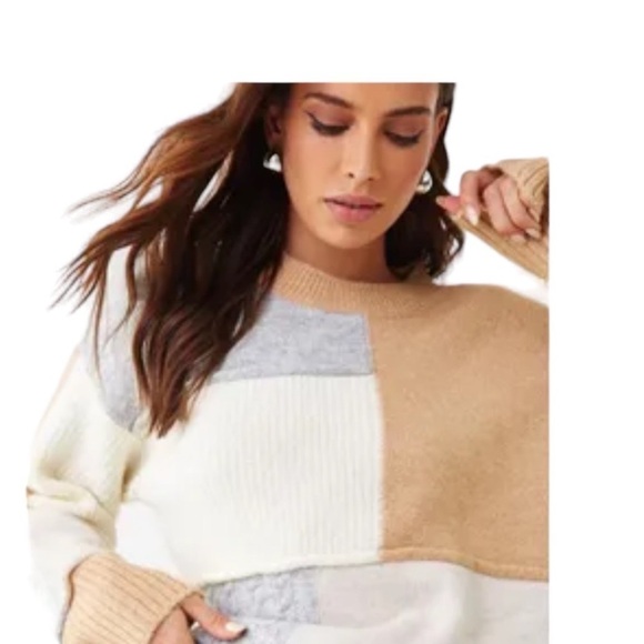 FOREVER 21 Oversized Colorblock Born to be Sassy Patched Sweater Size Medium - Picture 3 of 9
